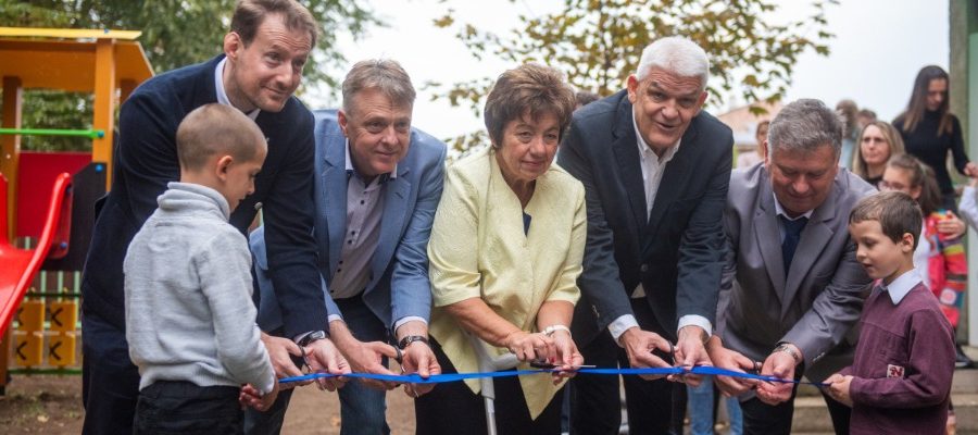 A Duna Bonum most Szolnokon segített – Autizmus Centrum