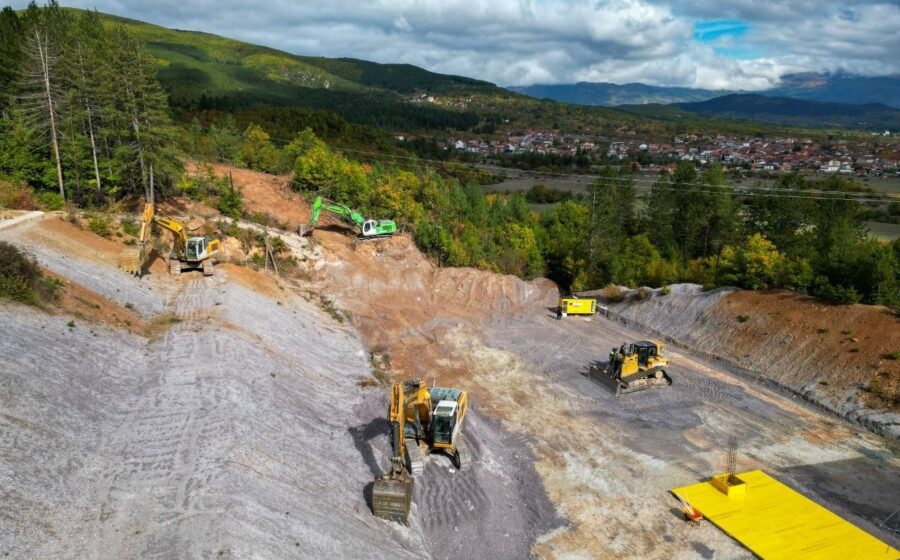 A STRABAG és a Duna Aszfalt konzorciuma kapott megbízást a Bukojčani–Kičevo autópálya megépítésre